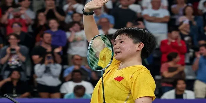 Keputusan Pensiun He Bing Jiao